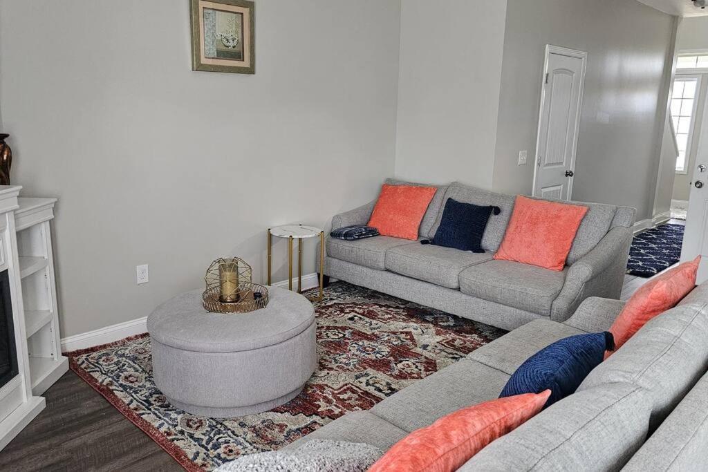 콩코드 Charming & Spacious 3Br House 빌라 외부 사진